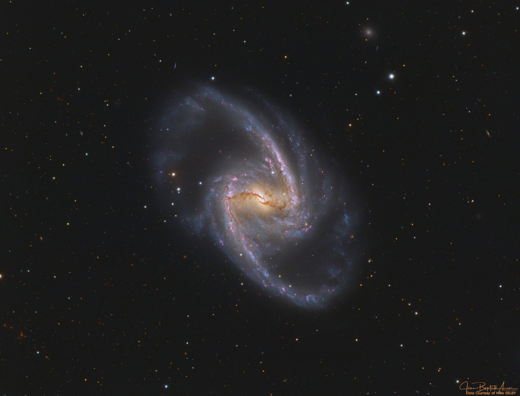 NGC 1365: Majestoso Universo Insular